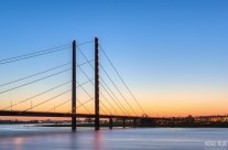 Rheinkniebrücke Düsseldorf