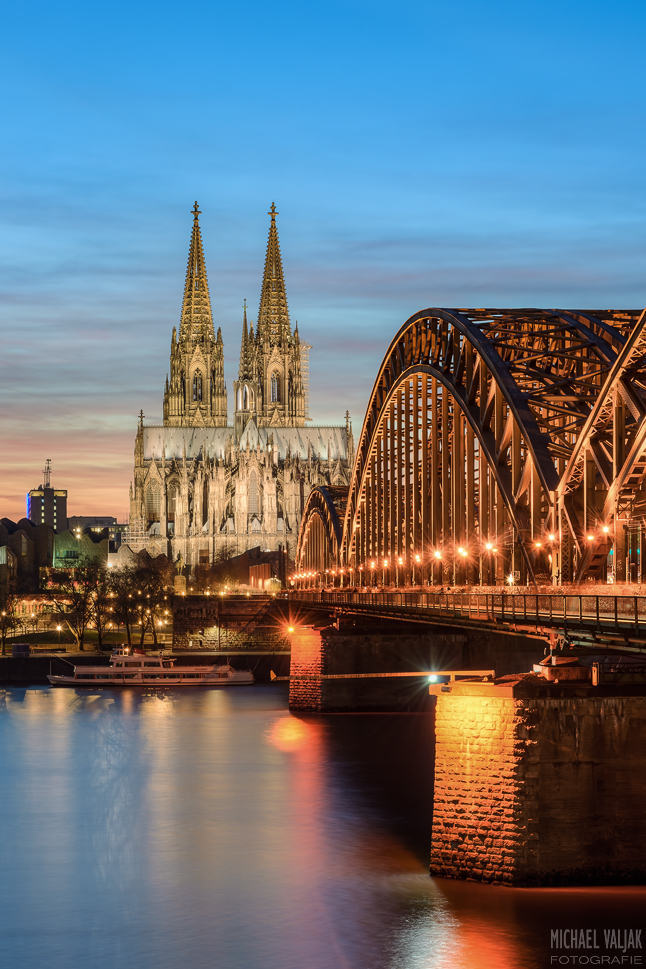 Köln Hohenzollerbrücke und Kölner Dom