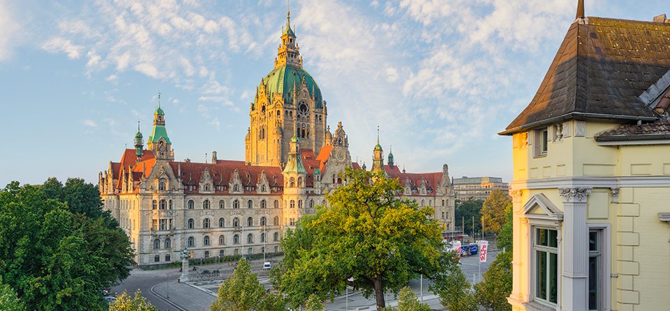 Neues Rathaus Hannover am Morgen