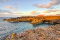 Los Hervideros auf Lanzarote am Abend