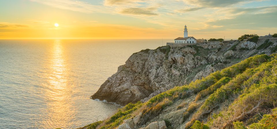 Goldenes Licht am Faro de Capdepera auf Mallorca